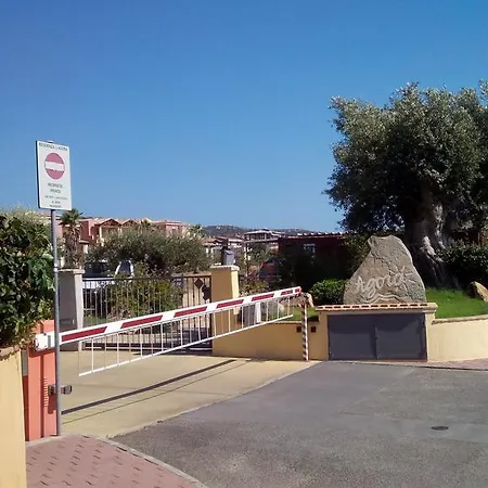 Agora Villa