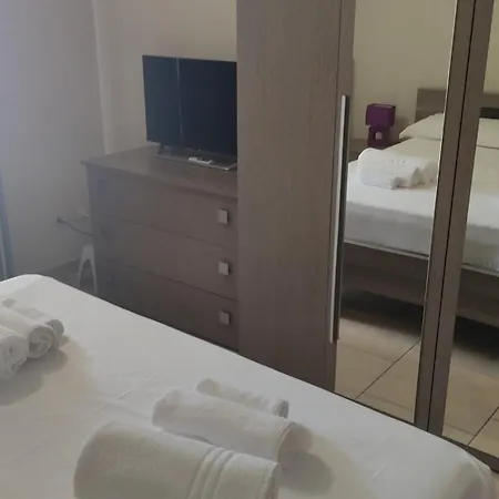 Agora