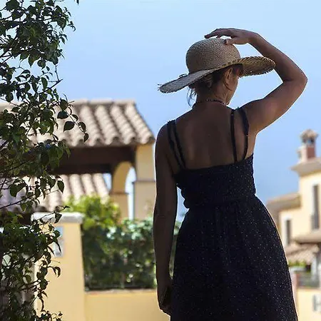 Agora Villa *
